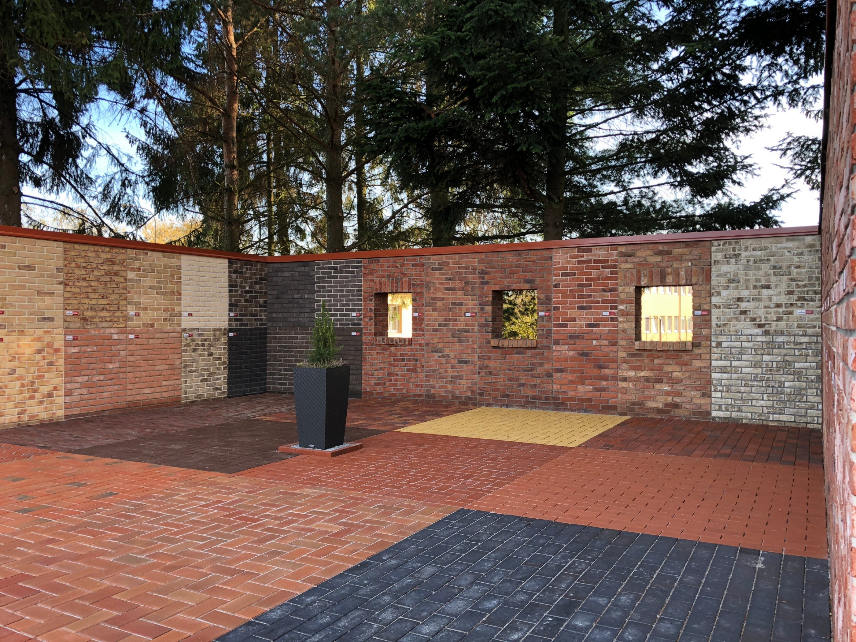 Specialista pro prodejí lícových cihel a obkladových pásků Terca a cihlové dlažby Penter