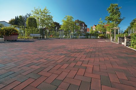 Reference cihlové dlažby Penter Rotblaubunt